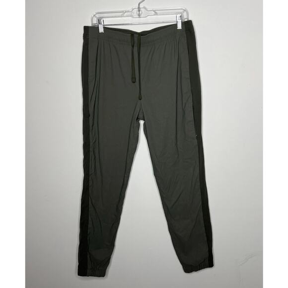 Eddie Bauer First Ascent Pants Womens 10 Green Fleece Lined Hiking Outdoor Nylon - Picture 1 of 10